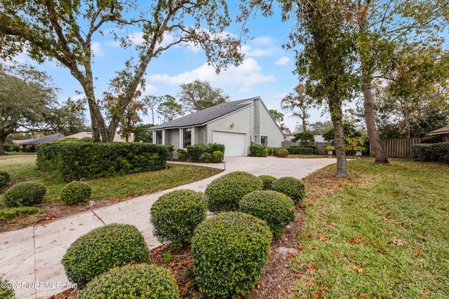 1951 RALEY CREEK Drive W, Jacksonville, FL 32225