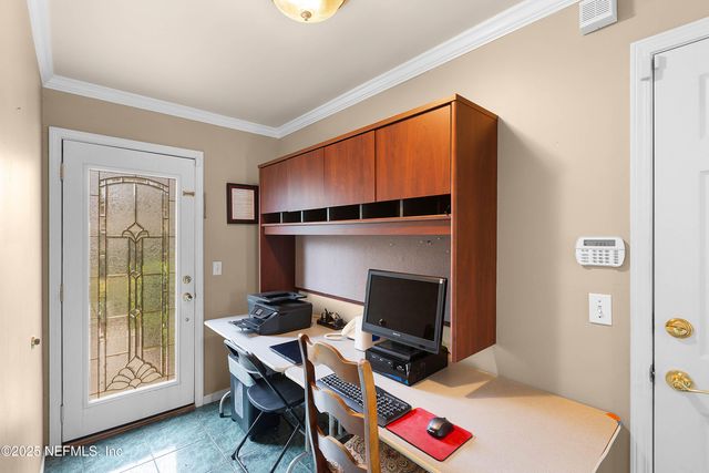 1951 RALEY CREEK Drive W, Jacksonville, FL 32225