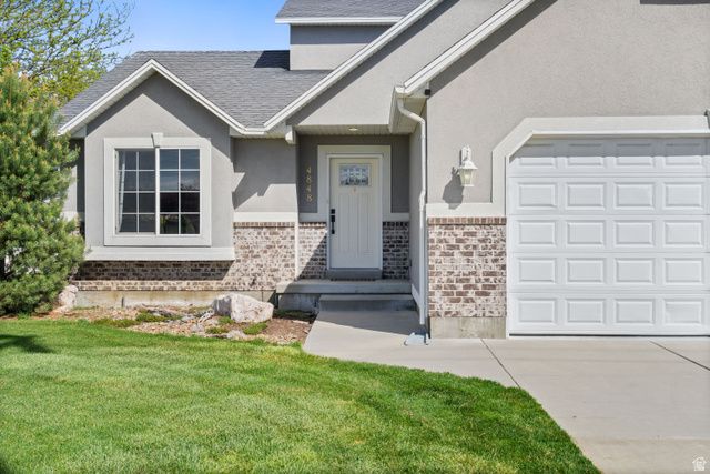 4848 S 3200 W, Roy, UT 84067