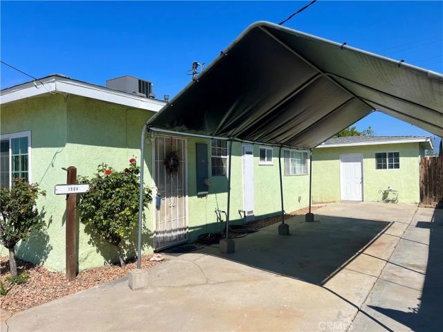 1904 E San Bernardino Avenue, San Bernardino, CA 92408
