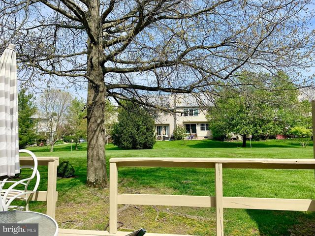 305 MARTEN RD, Princeton, NJ 08540