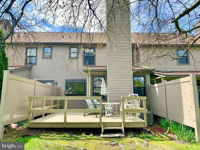 305 MARTEN RD, Princeton, NJ 08540