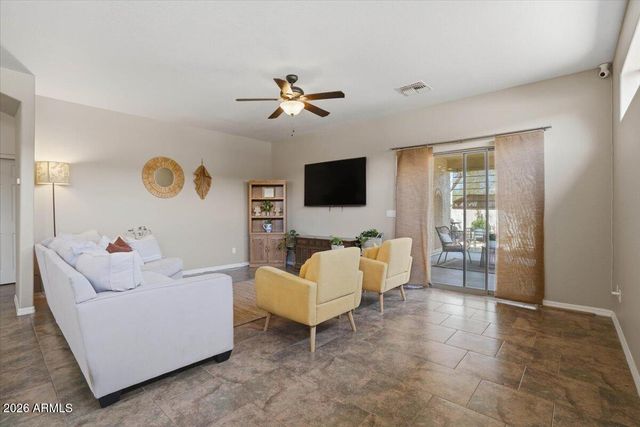 1231 N LANTANA Place, Casa Grande, AZ 85122