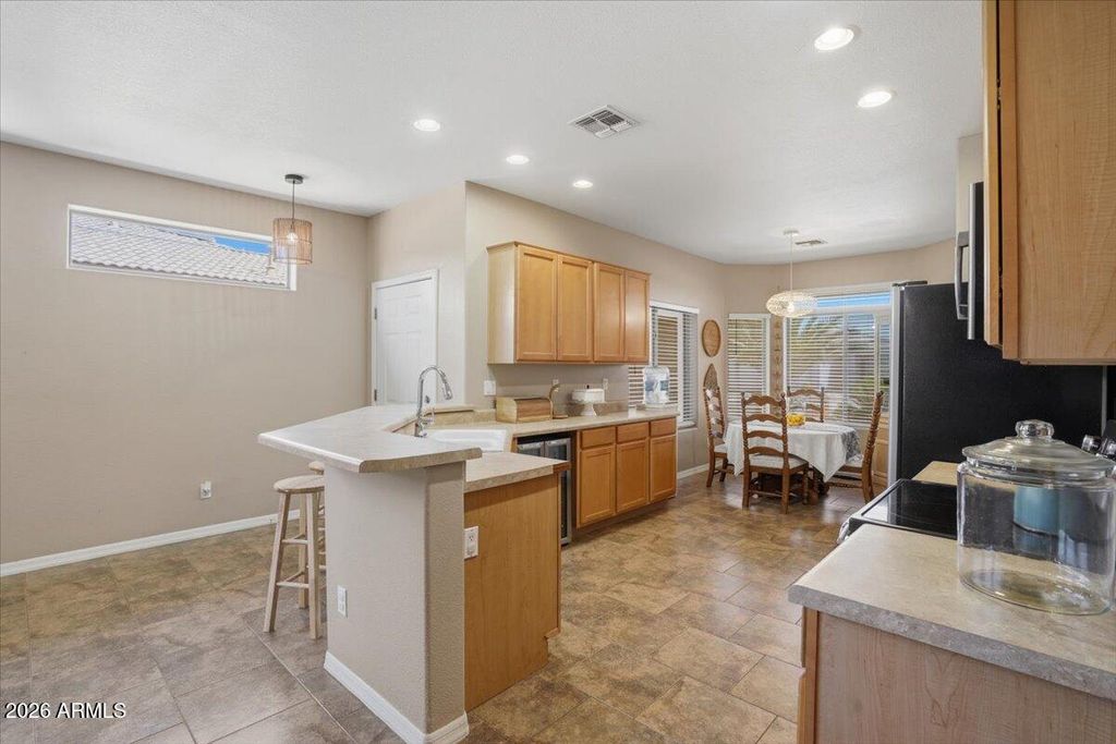 1231 N LANTANA Place, Casa Grande, AZ 85122 — photo 5