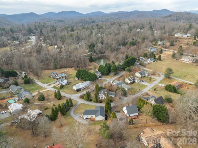 97 Meadowview Drive, Saluda, NC 28773