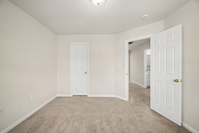 1114 ELLIS AVE, Fredericksburg, VA 22401