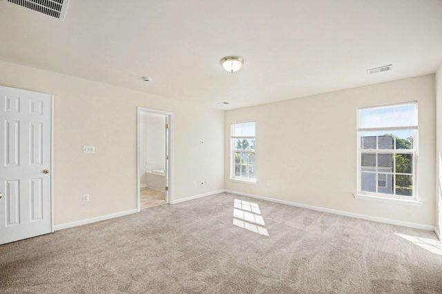 1114 ELLIS AVE, Fredericksburg, VA 22401