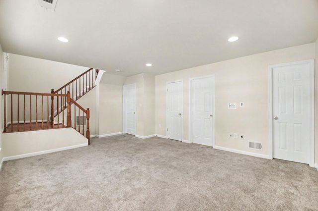 1114 ELLIS AVE, Fredericksburg, VA 22401
