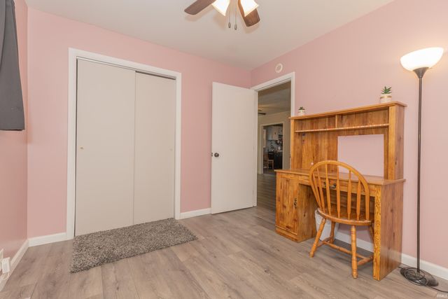 103 S Smith Street, Owensville, IN 47665