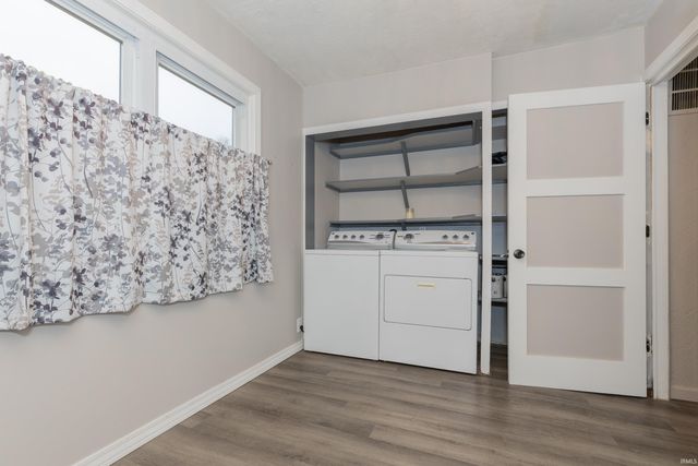 103 S Smith Street, Owensville, IN 47665