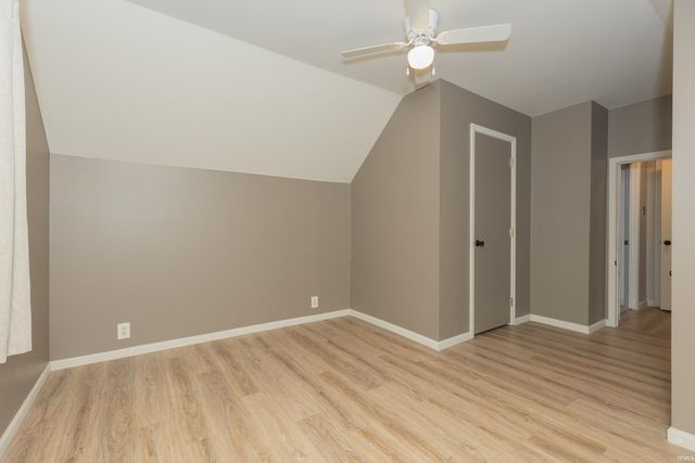 103 S Smith Street, Owensville, IN 47665