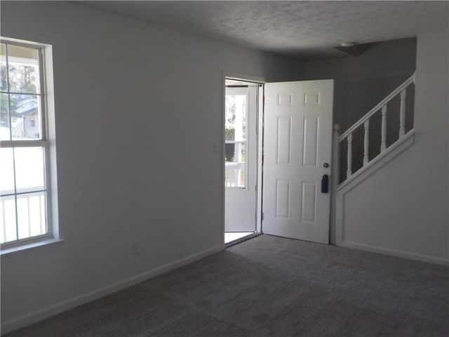 2169 Victoria Place, Lithonia, GA 30058