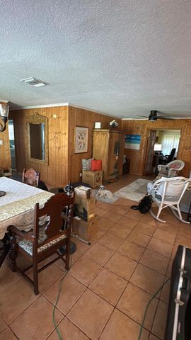 2869 SE 1st Place, Boynton Beach, FL 33435