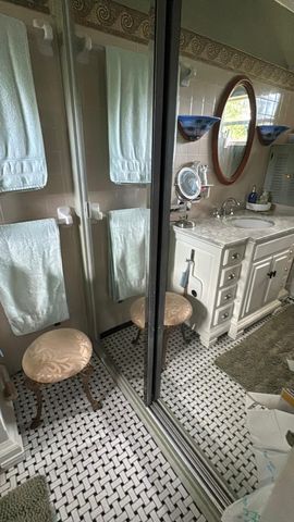 2869 SE 1st Place, Boynton Beach, FL 33435