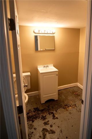 9903 Wheeling Street, Kansas City, MO 64134