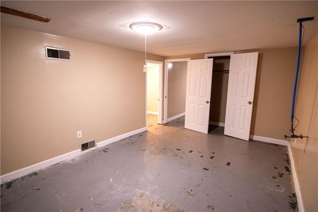 9903 Wheeling Street, Kansas City, MO 64134