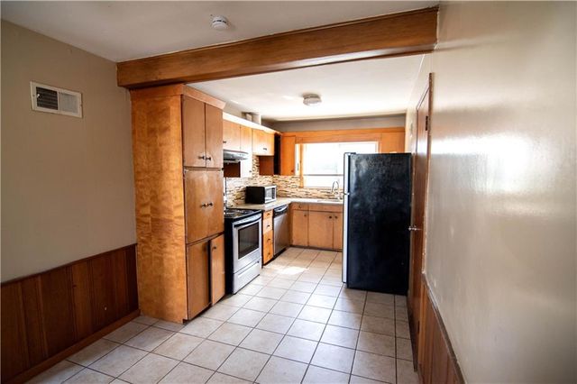 9903 Wheeling Street, Kansas City, MO 64134