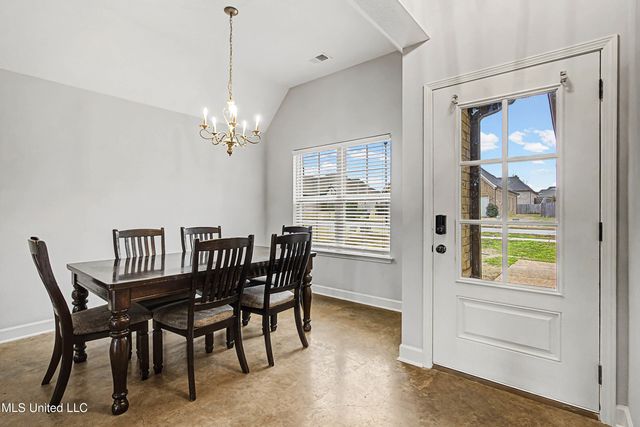 7927 Ironwood Drive, Southaven, MS 38671