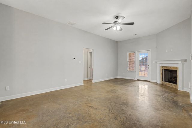 7927 Ironwood Drive, Southaven, MS 38671