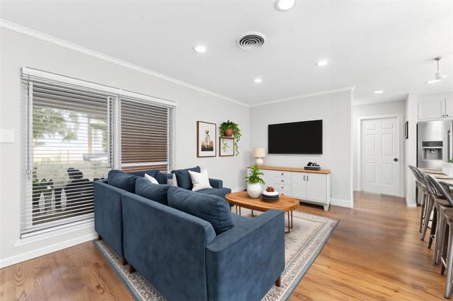 1919 Ansbury Drive, Houston, TX 77018