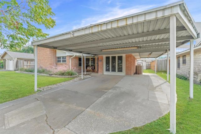 1919 Ansbury Drive, Houston, TX 77018