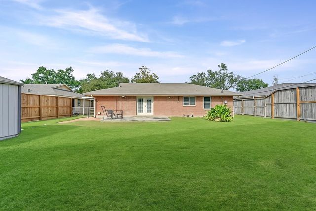 1919 Ansbury Drive, Houston, TX 77018