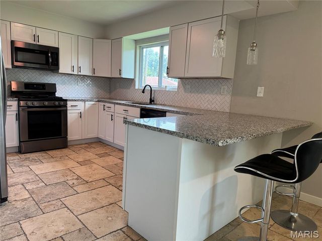 1616 Wellington Drive, Granite City, IL 62040
