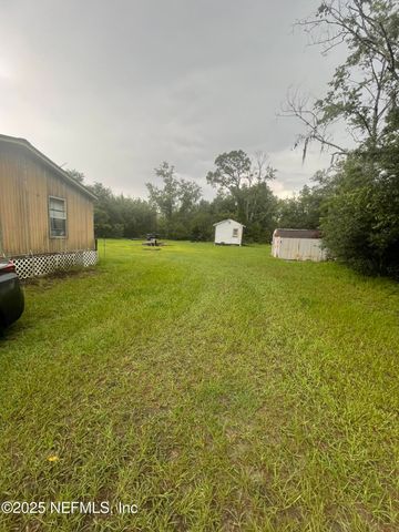 785 HIGHWAY 17, Palatka, FL 32177
