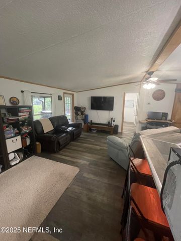 785 HIGHWAY 17, Palatka, FL 32177