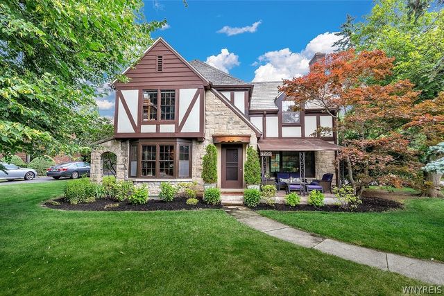 4722 Main Street, Amherst, NY 14226