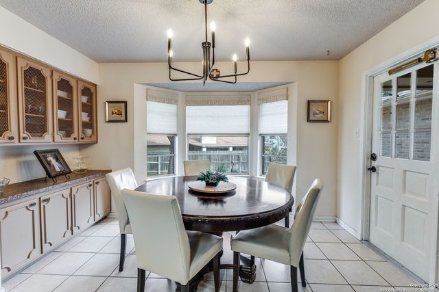 2011 Broken Oak, San Antonio, TX 78232