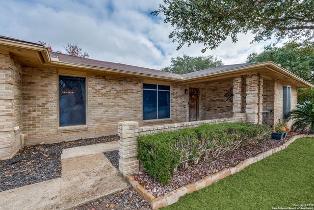 2011 Broken Oak, San Antonio, TX 78232