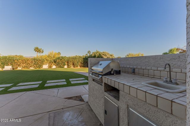 18942 E MOUNTAINAIRE Drive, Rio Verde, AZ 85263