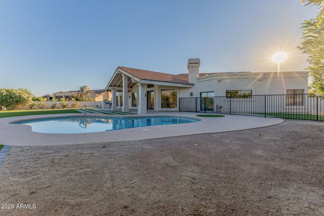 18942 E MOUNTAINAIRE Drive, Rio Verde, AZ 85263