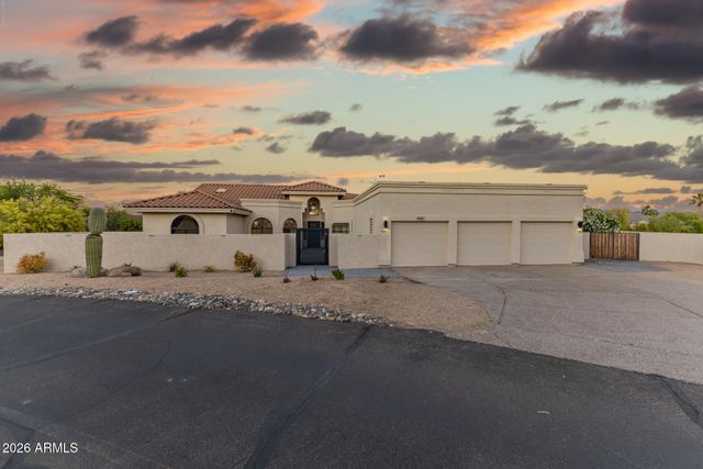 18942 E MOUNTAINAIRE Drive, Rio Verde, AZ 85263