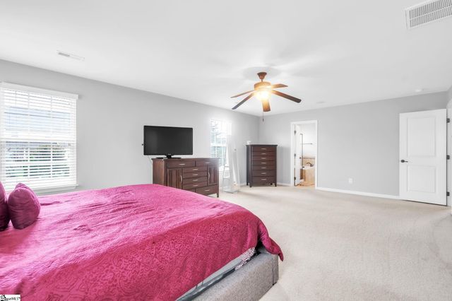331 Kelsey Glen Lane, Simpsonville, SC 29681