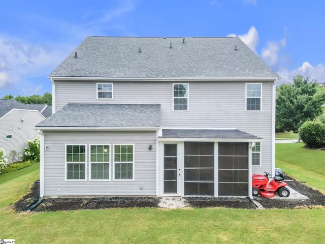 331 Kelsey Glen Lane, Simpsonville, SC 29681