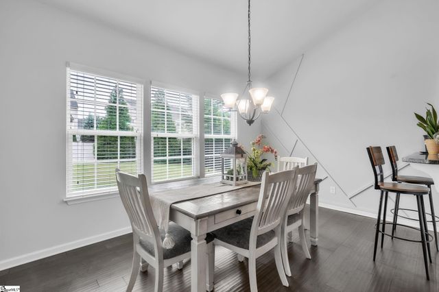 331 Kelsey Glen Lane, Simpsonville, SC 29681