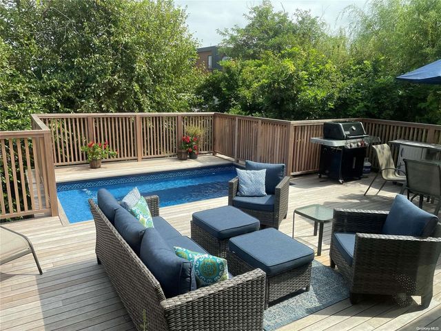 207 Wilmot Road, Ocean Beach, NY 11770