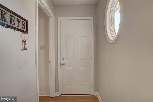 7107 FAIRWAY DR S, Fayetteville, PA 17222