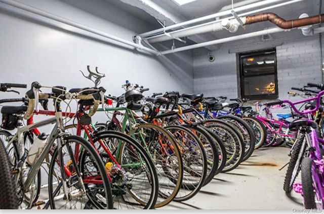 30 Ehrbar Ave 102, Mount Vernon, NY 10552