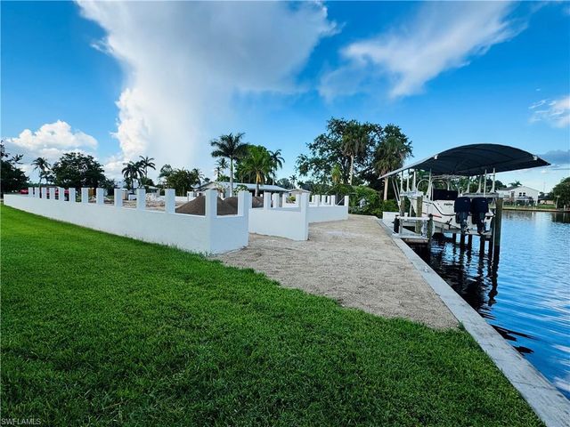 326 SHORE DR, Fort Myers, FL 33905