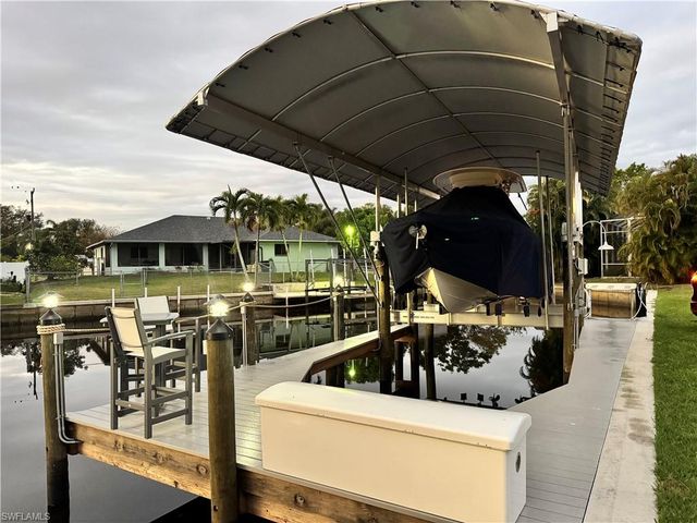 326 SHORE DR, Fort Myers, FL 33905