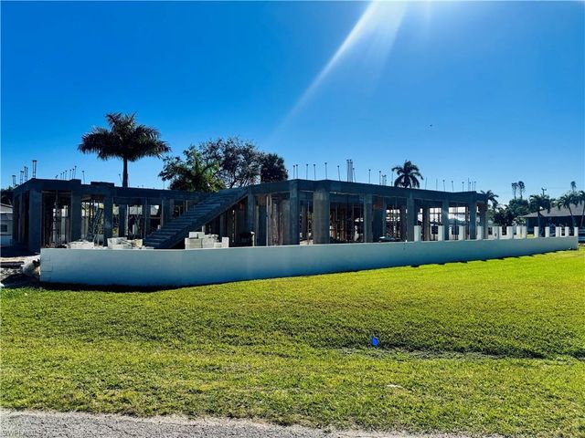 326 SHORE DR, Fort Myers, FL 33905
