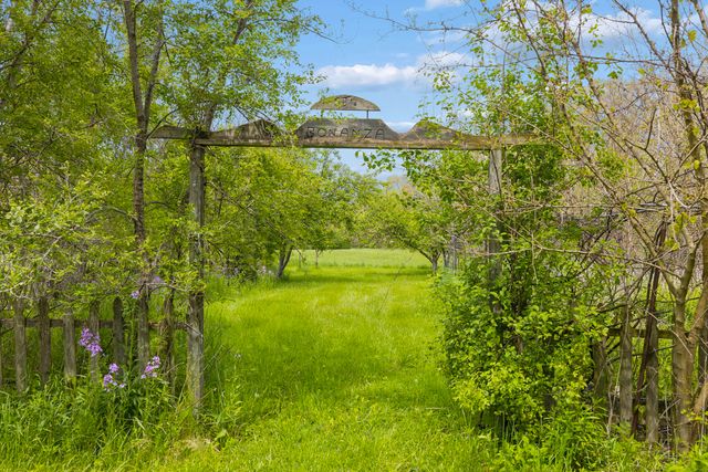 931 E Steger Road, Steger, IL 60475