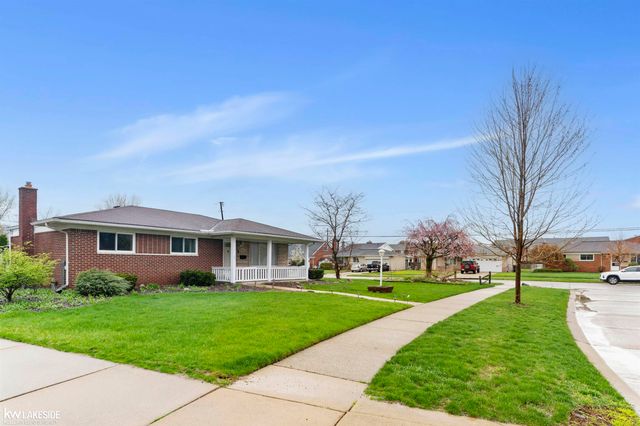 34489 Coachwood Drive, Sterling Heights, MI 48312