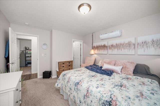 7125 N CRESTLINE St, Spokane, WA 99217