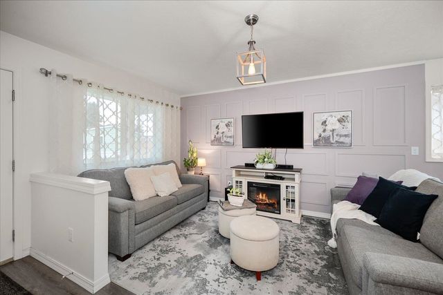 7125 N CRESTLINE St, Spokane, WA 99217