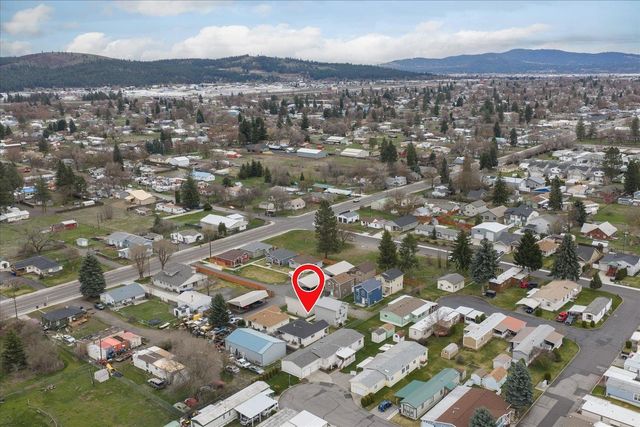 7125 N CRESTLINE St, Spokane, WA 99217