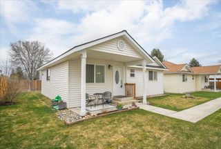 7125 N CRESTLINE St, Spokane, WA 99217